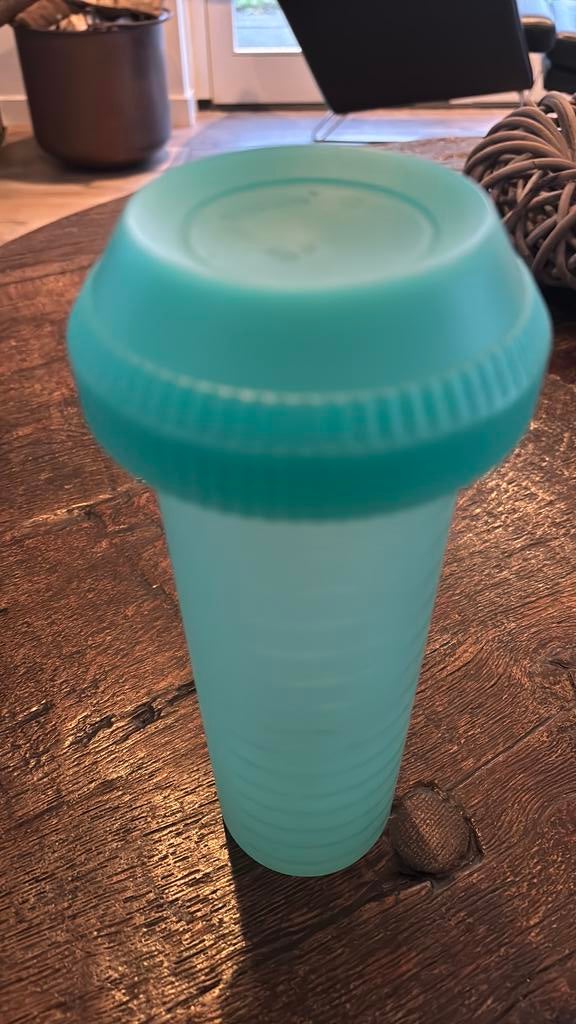 Tupperware groene fles 700 ml, Ophalen of Verzenden, Zo goed als nieuw, Overige typen