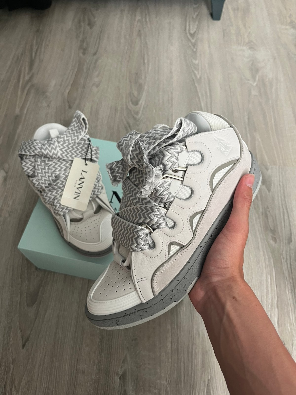 Lanvin curb grijs 43, Overige kleuren, Verzenden, Overige typen, Nieuw