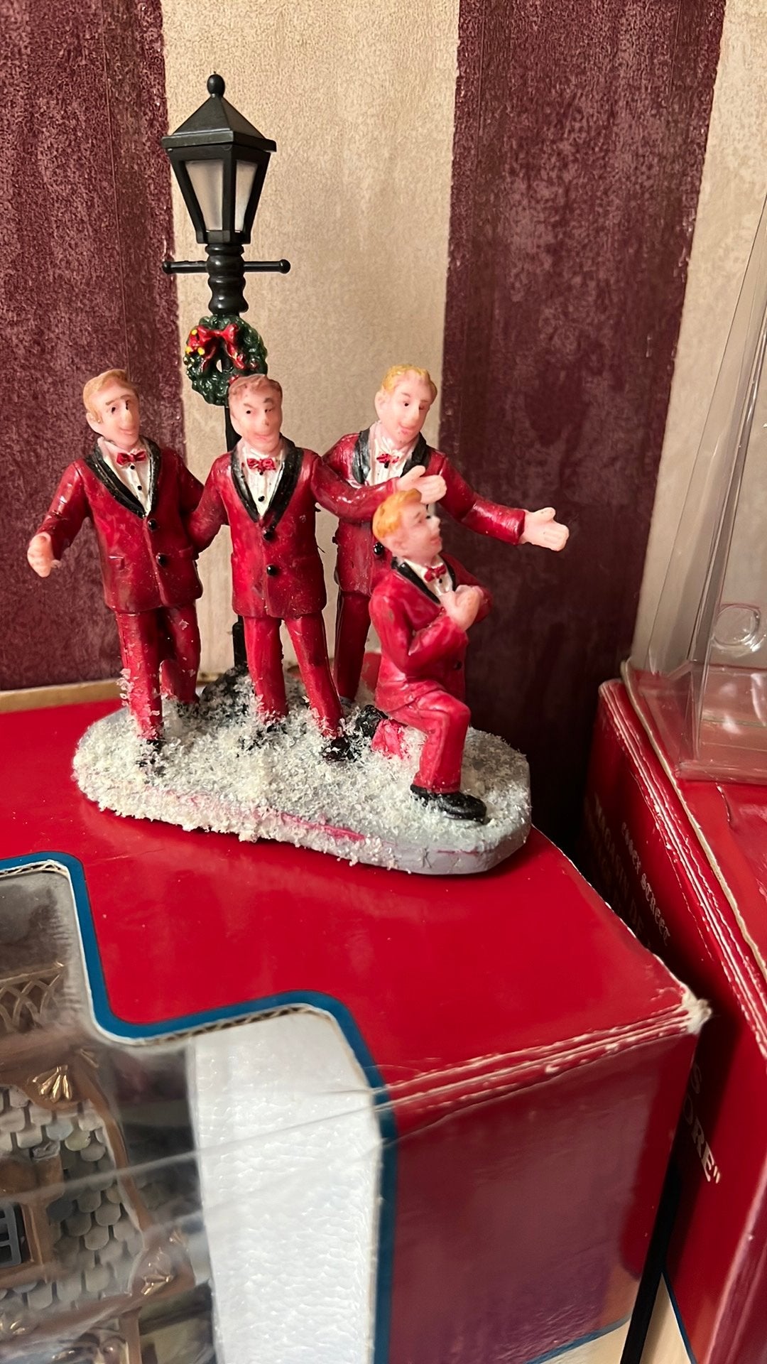 Lemax figuren en lantaarnpalen, Ophalen, Gebruikt
