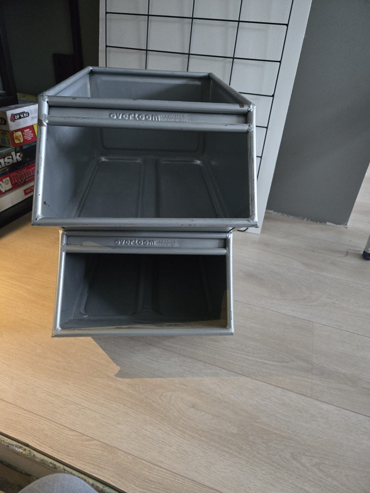 10x Vintage Overtoom magazijnbakken / stapelbakken, Ophalen, Gebruikt
