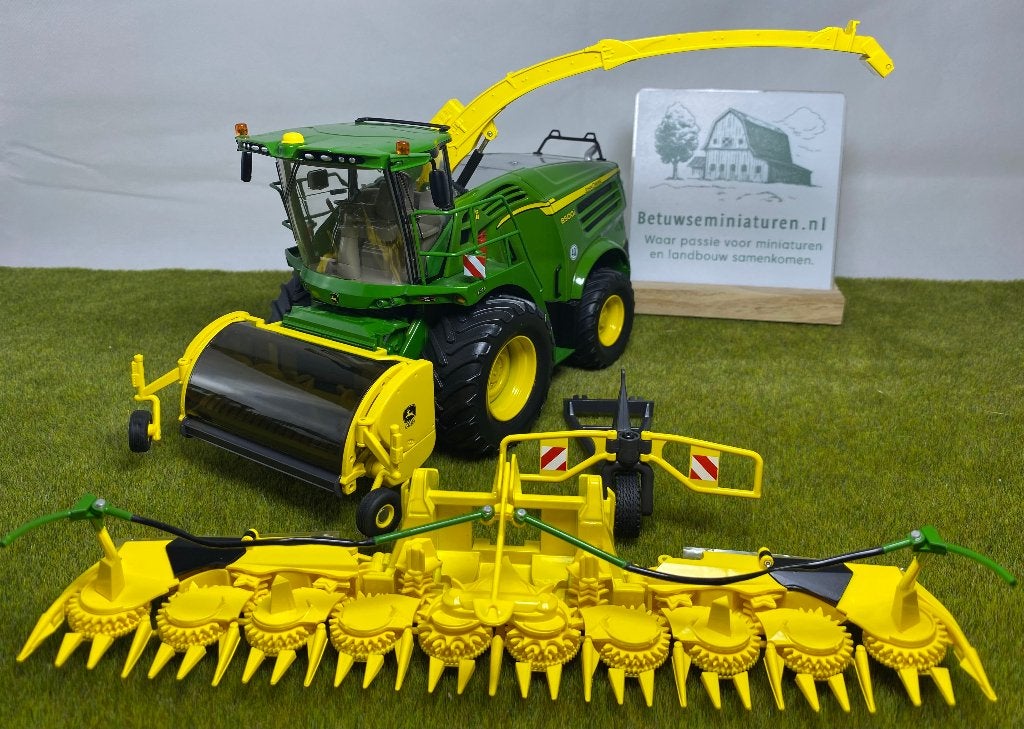 John Deere 8500i hakselaar 1:32 Wiking, Ophalen of Verzenden, Zo goed als nieuw, Tractor of Landbouw, Overige merken