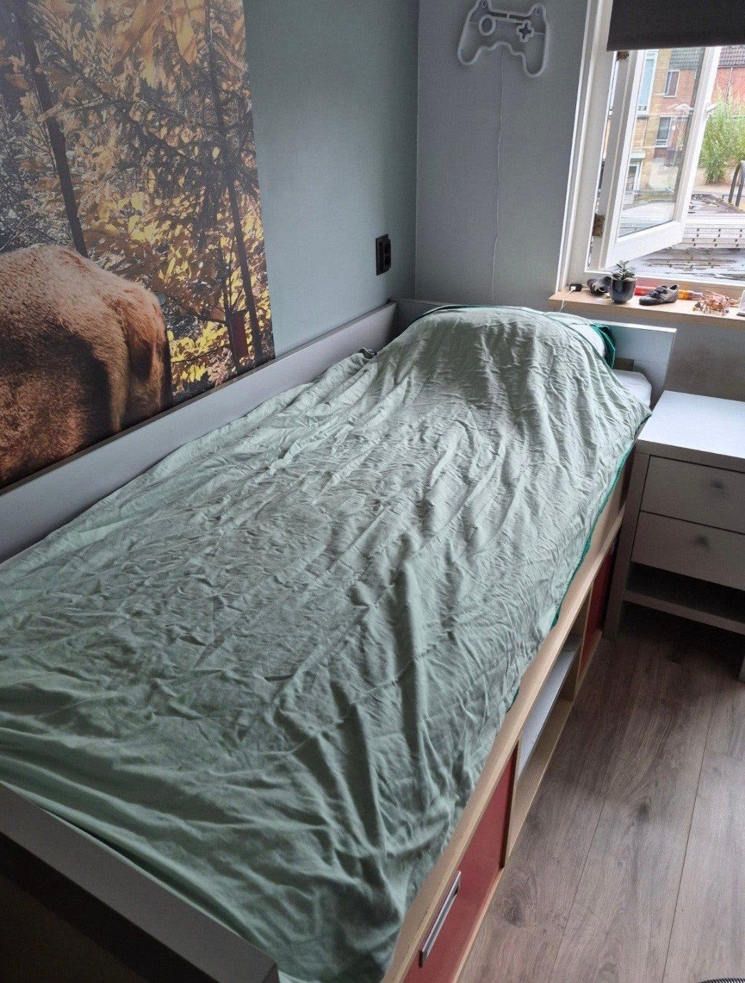1 persoons bed met nachtkastje, Ophalen, Gebruikt, 90 cm, Eenpersoons