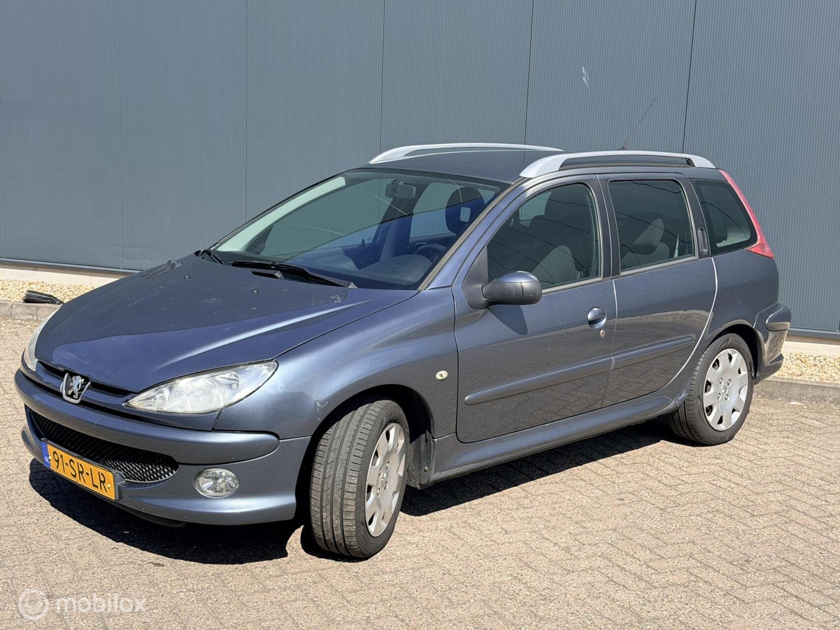 Peugeot 206 SW 1.6-16V Air-line 3 AUTOMAAT/APKNAP, Auto's, Gebruikt, 4 cilinders, 49 €/maand, Origineel Nederlands