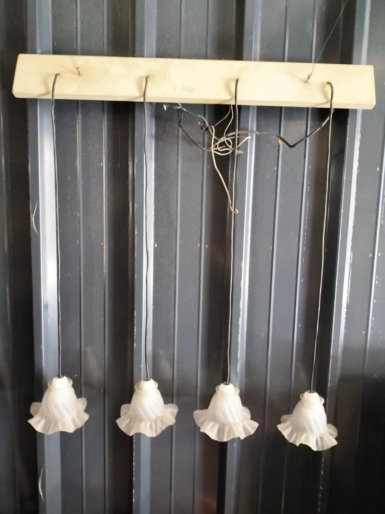 Hanglampjes, Ophalen