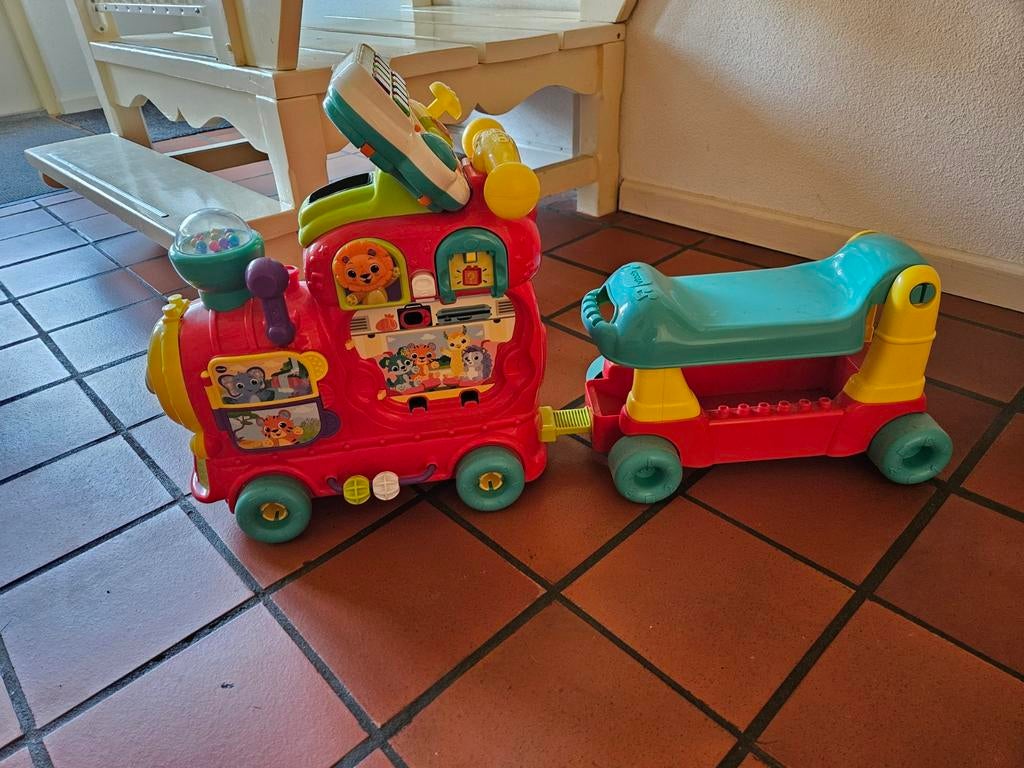 VTech Toet Toet Trein met aanhanger - Interactief Speelgoed, Kinderen en Baby's, Speelgoed | Vtech, Ophalen, Gebruikt, 6 maanden tot 2 jaar