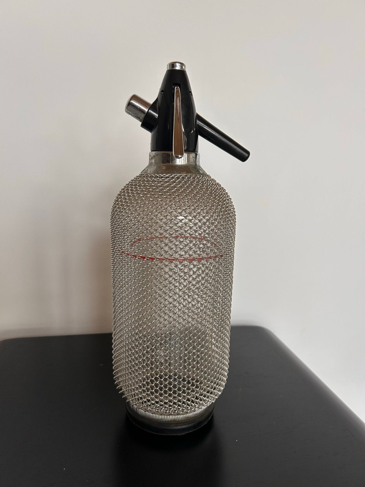 Vintage Sifonsoda fles met metalen gaas, Ophalen