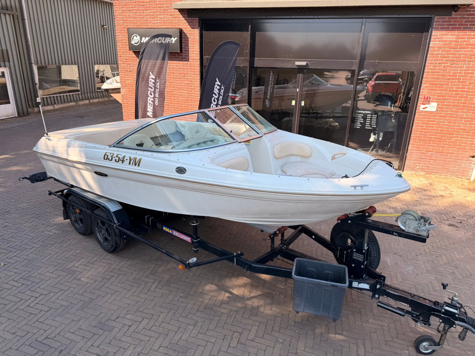 Sea Ray 180 bowrider, speedboot, Gebruikt, 120 tot 200 pk, Ophalen of Verzenden, Sea Ray