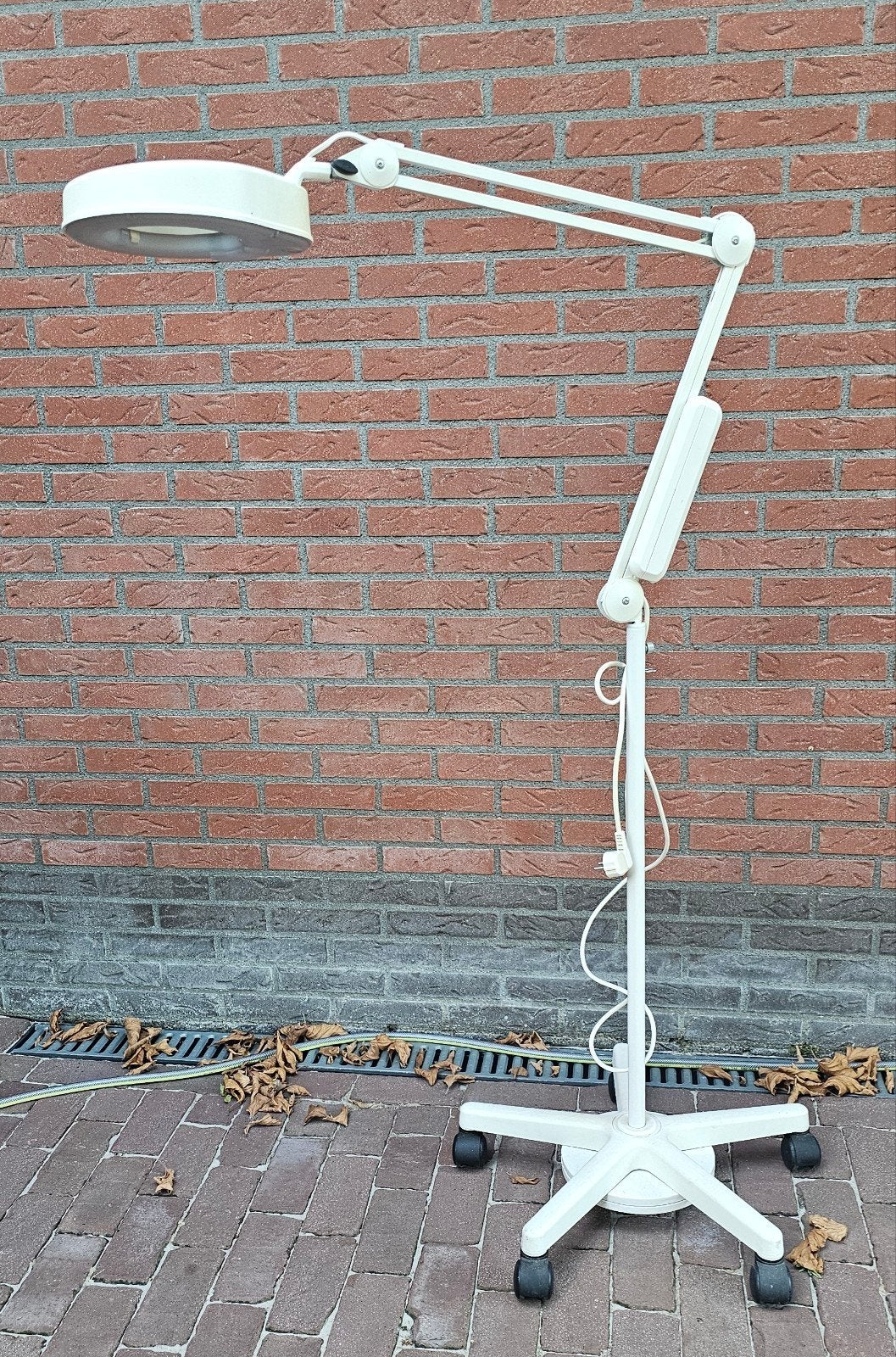 Verrijdbare loeplamp met verlichting, Ophalen, Gebruikt, Loeplamp