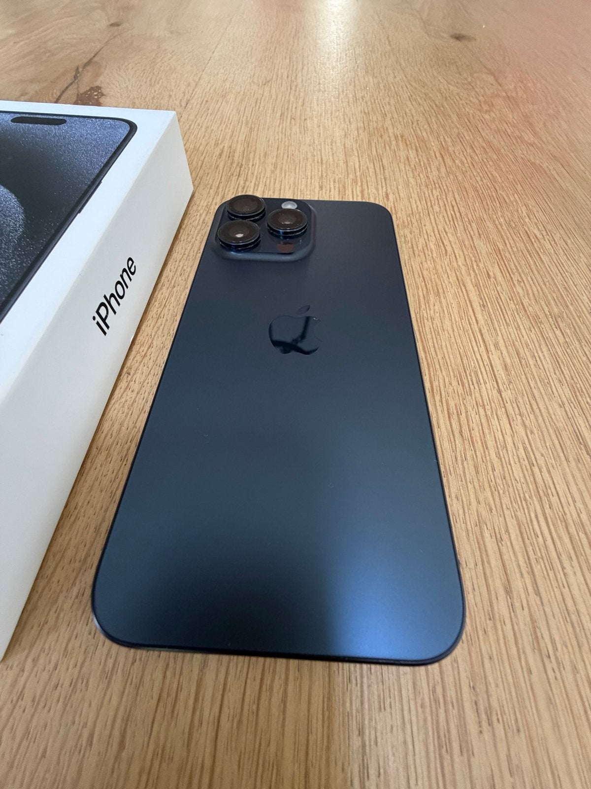 iPhone 15 Pro Max 512GB Titanium Blue - Zo goed als nieuw, Telecommunicatie, Mobiele telefoons | Apple iPhone, Zo goed als nieuw
