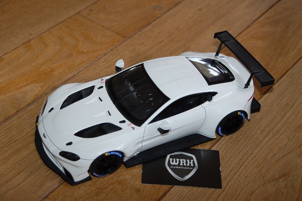 1:18 ASTON MARTIN VANTAGE GTE LM white Autoart no box WRH, Verzenden, Zo goed als nieuw, Auto, Autoart
