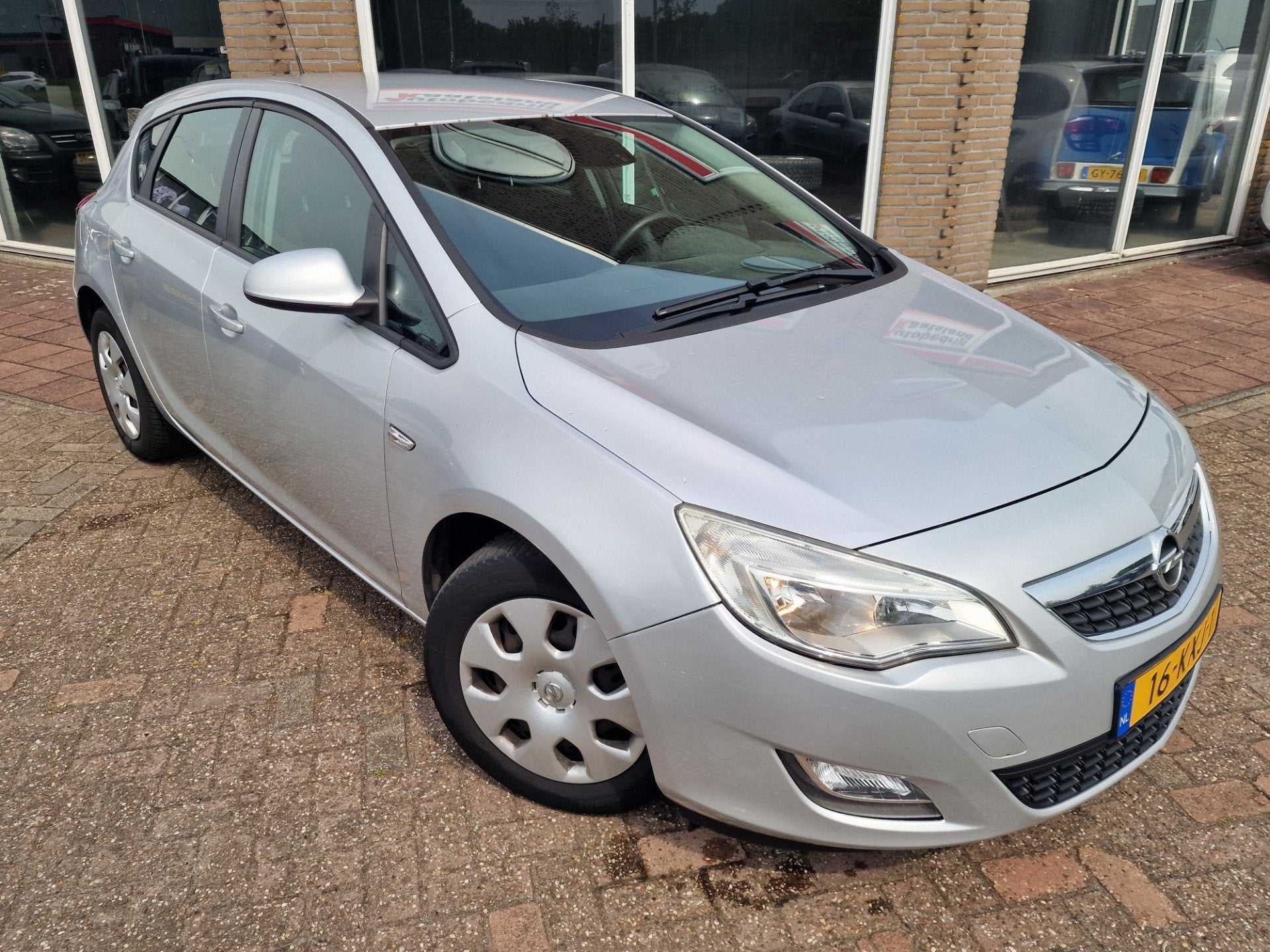 Opel Astra 1.6 Edition - Clima - Cruise -, Auto's, Voorwielaandrijving, Euro 5, Stof, 4 cilinders