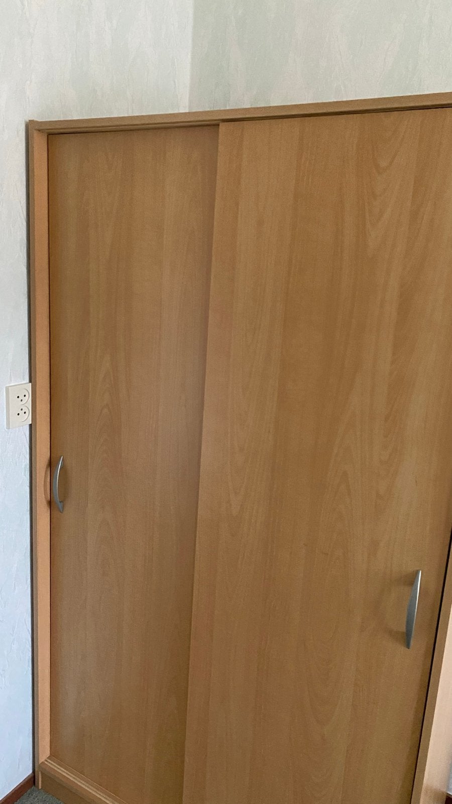 Kledingkast met schuifdeuren - Gebruikt, Huis en Inrichting, Kasten | Kledingkasten, Met plank(en), Gebruikt, 100 tot 150 cm, Ophalen of Verzenden