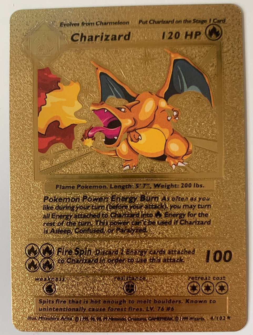 Golden charizard pokémon, Ophalen of Verzenden, Zo goed als nieuw