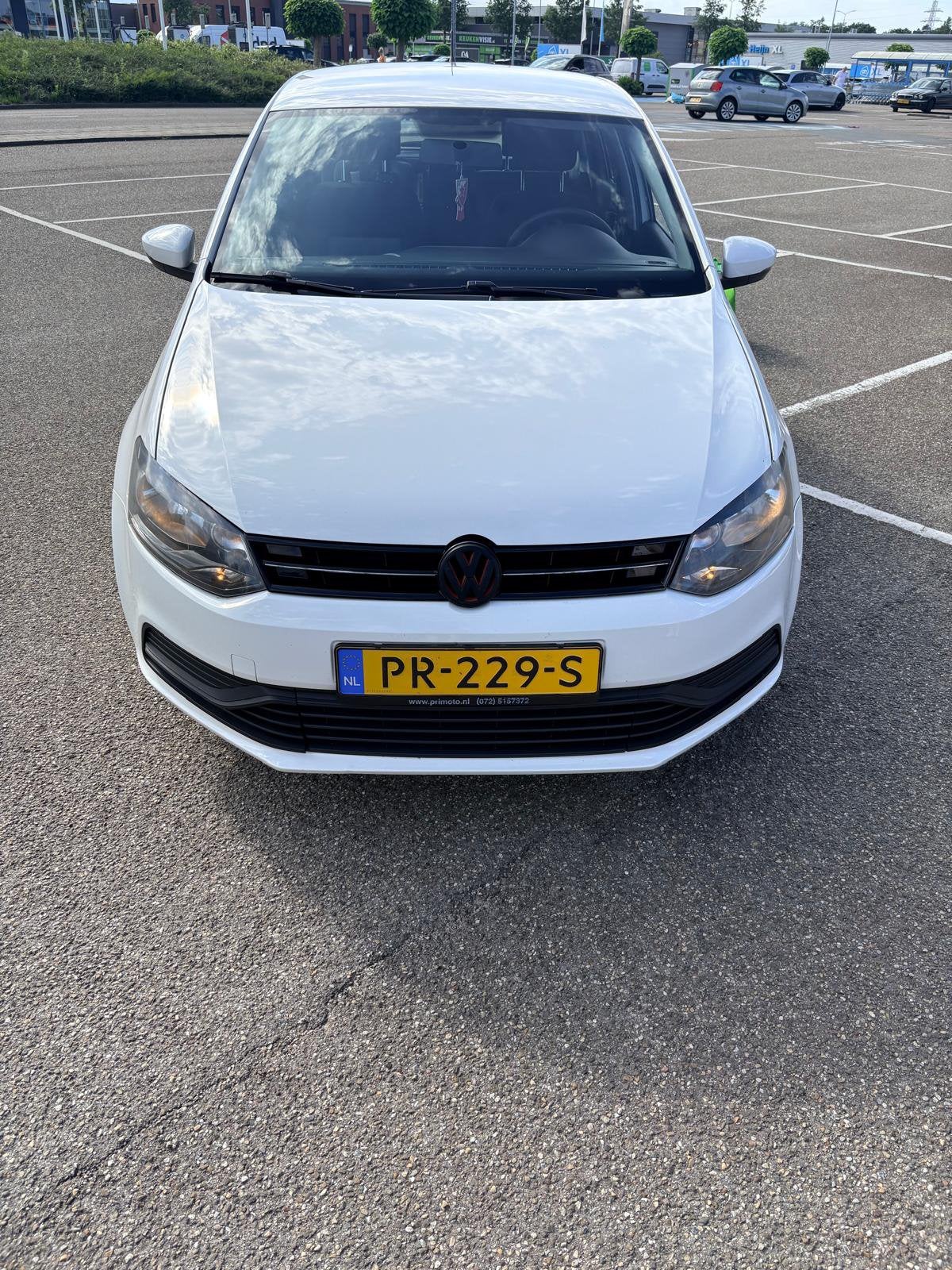 Volkswagen Polo 1.2 Benzine – €5.500, Stof, Zwart, Wit, Particulier