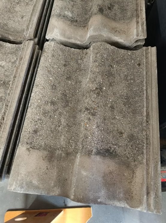 Rbb sneldek dakpannen 5 stuks voor 12,5, Ophalen, Gebruikt, Steen of Klei, Minder dan 5 m²
