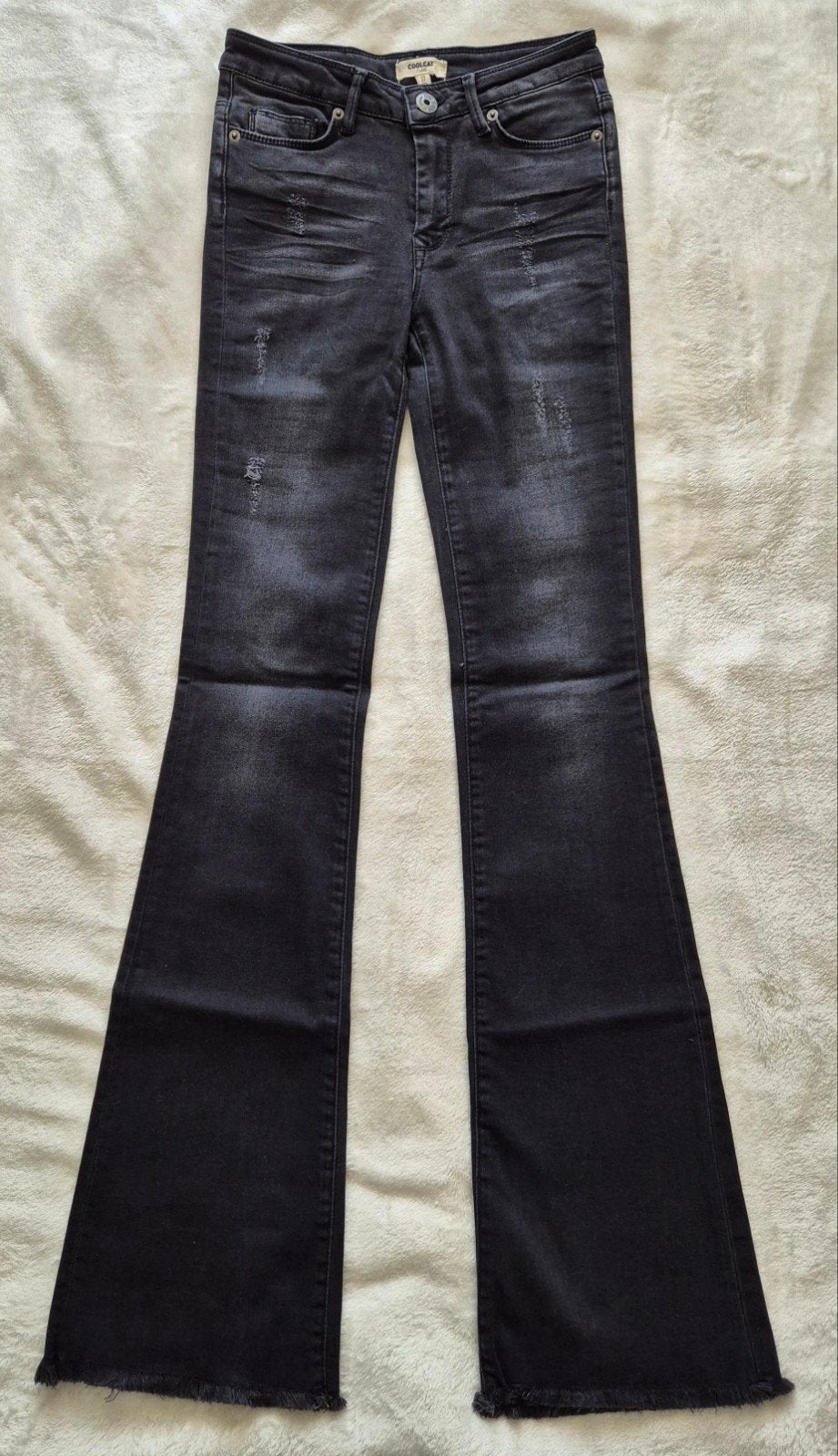 Nieuwe Coolcat flared jeans met lichte distressed details, Kleding | Dames, Broeken en Pantalons, Zwart, Nieuw, Ophalen of Verzenden