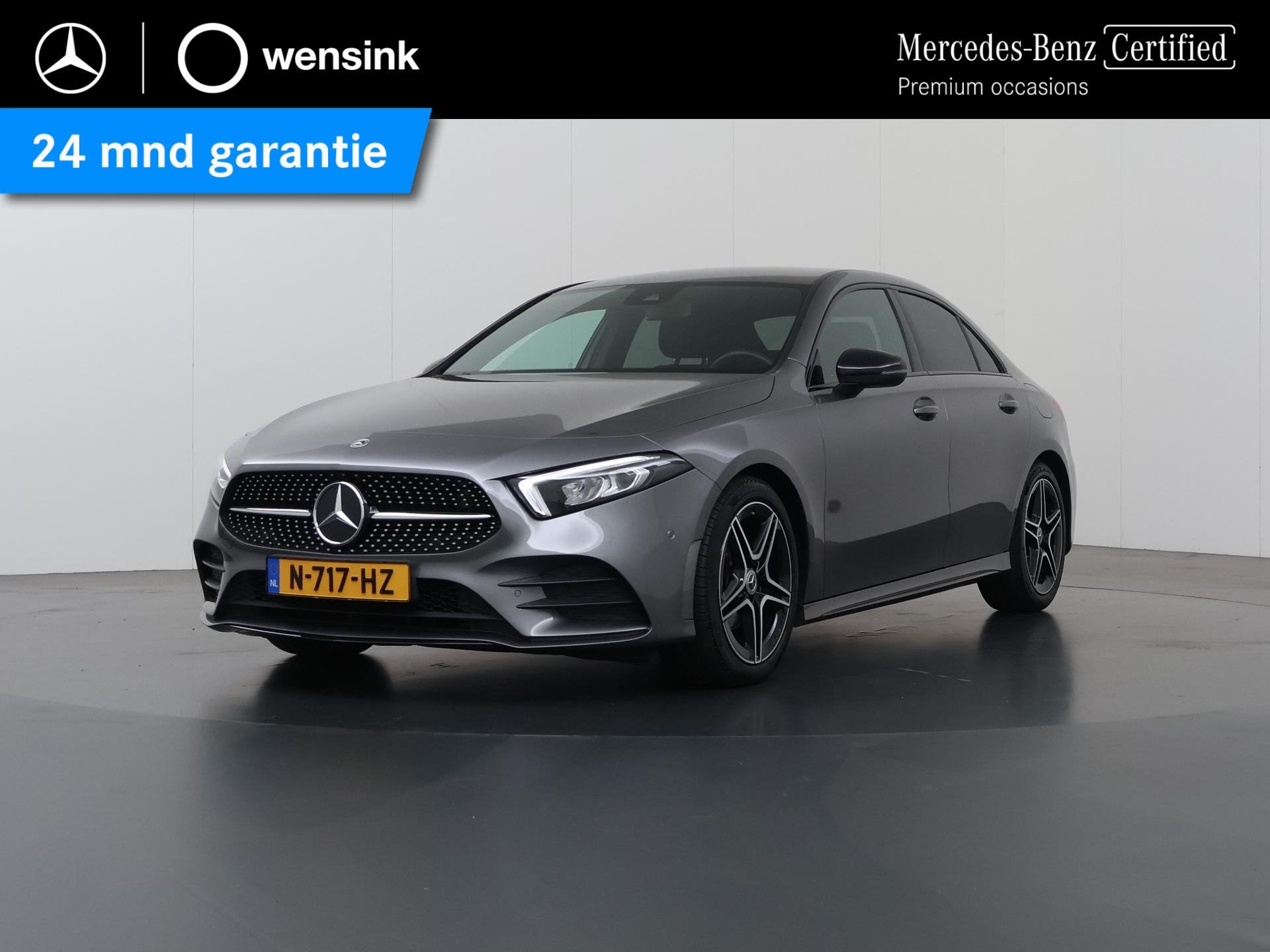 Mercedes-Benz A-klasse 180 Business Solution AMG | Night | P, Auto's, Dealer onderhouden, 4 cilinders, Bedrijf, 690 kg