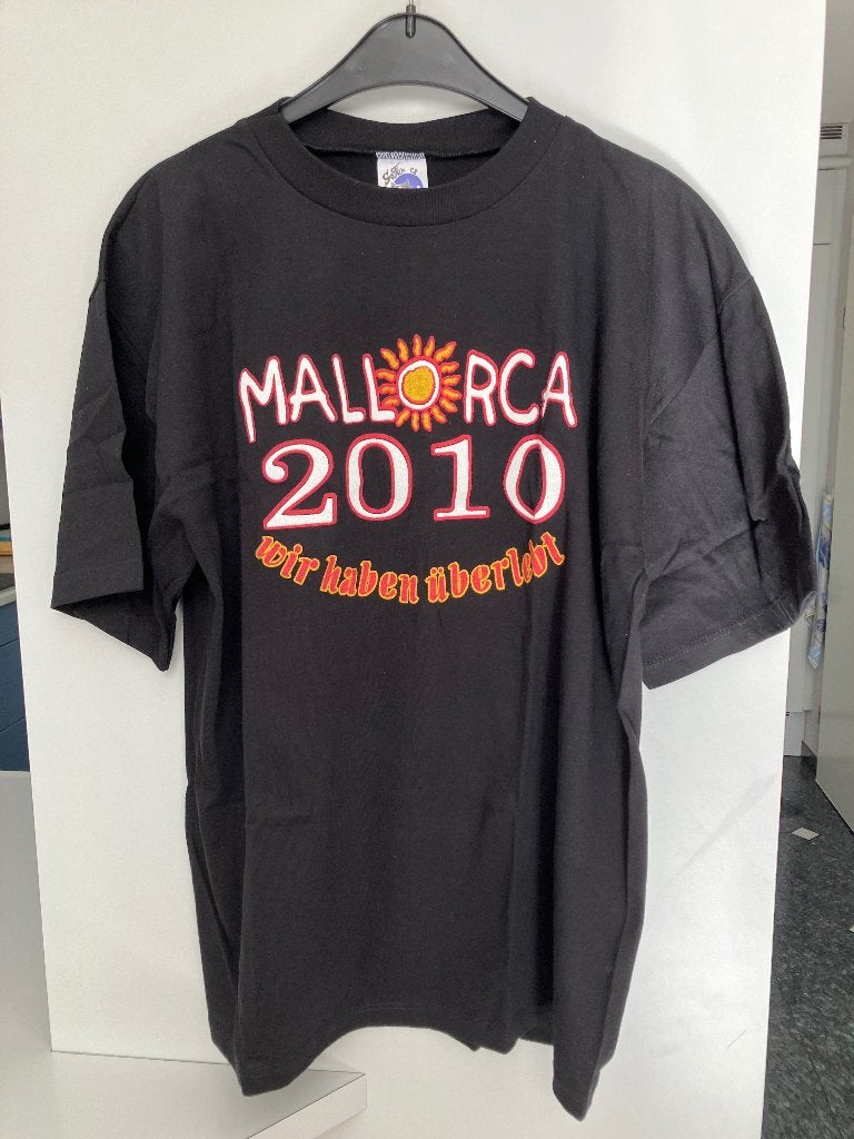 Zwart T-Shirt met tekst Mallorca Maat XL, Ophalen of Verzenden, Nieuw, Maat 56/58 (XL), Zwart