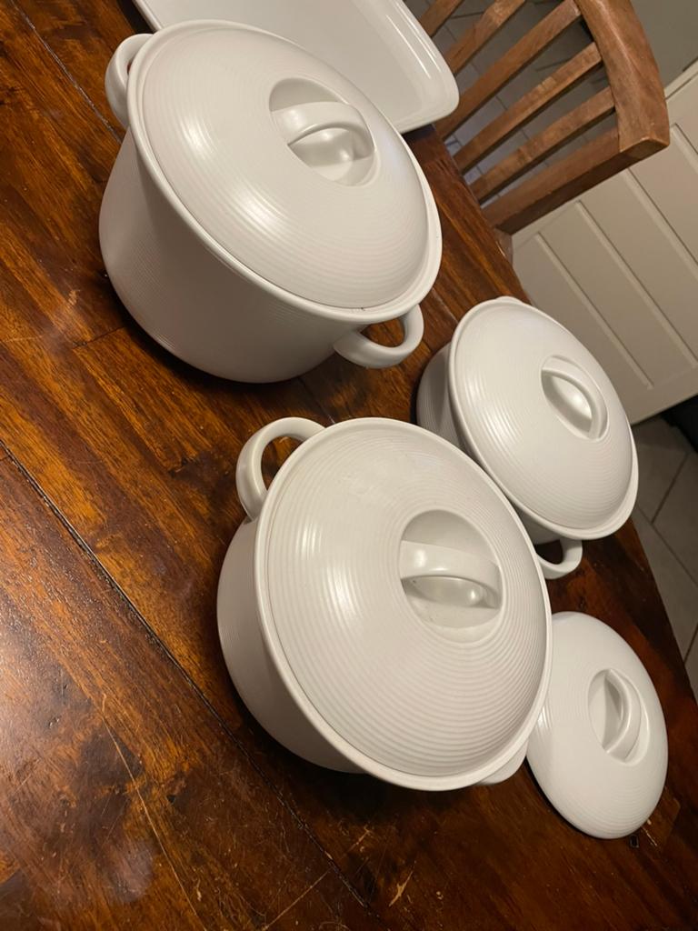 Kookpannen met mooie zwarte bodems. Thomas trend wit., Huis en Inrichting, Keuken | Potten en Pannen, Ophalen, Zo goed als nieuw
