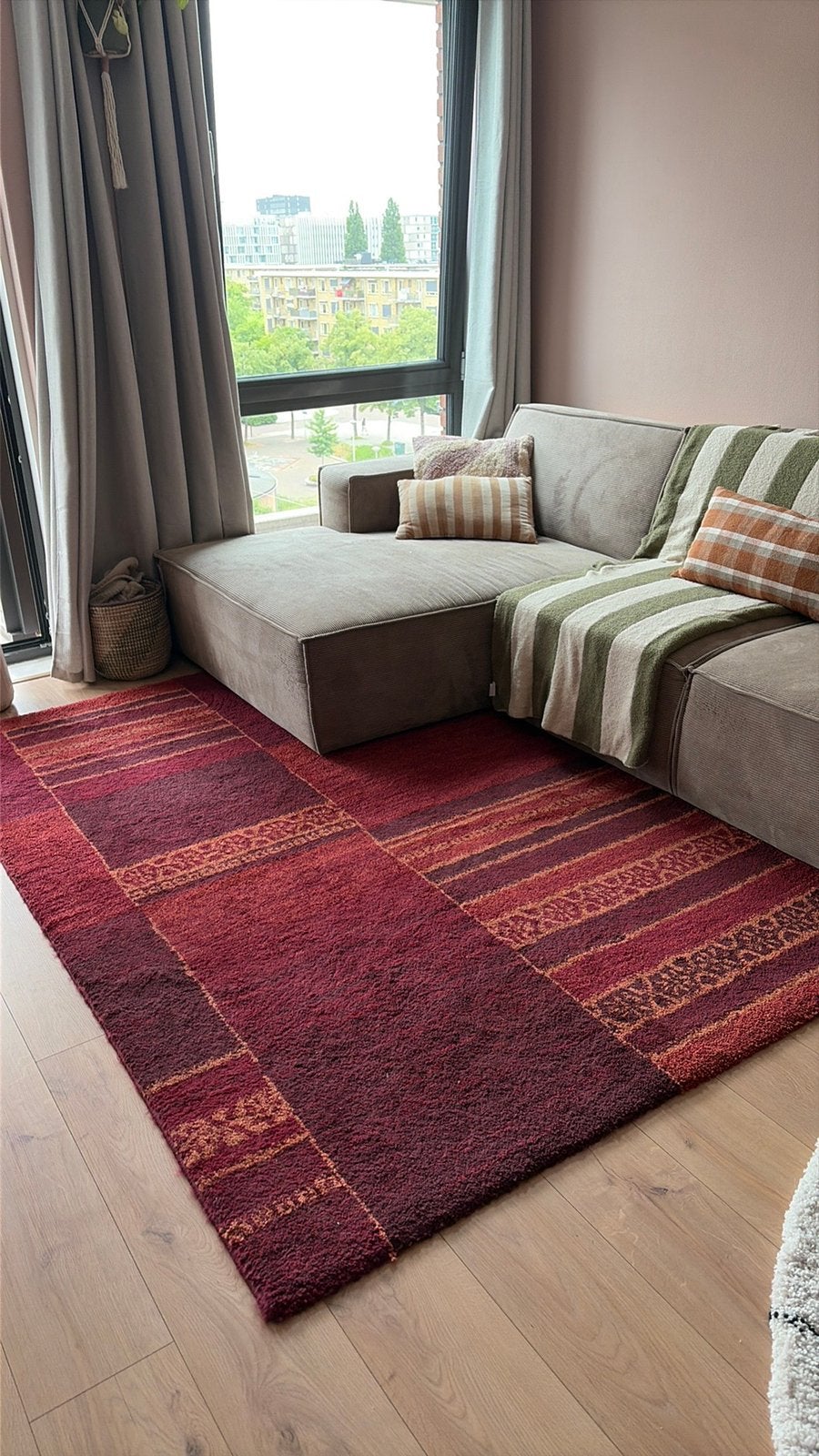 Vloerkleed bordeaux rood 230x160, Ophalen, 150 tot 200 cm, 200 cm of meer, Zo goed als nieuw