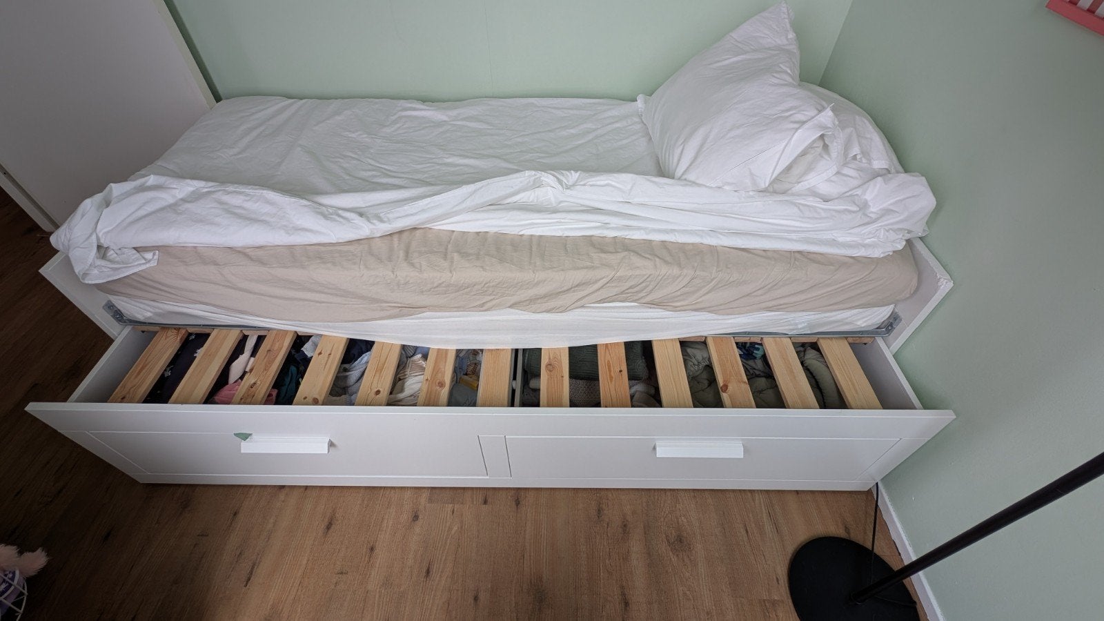 IKEA BRIMNES bed with 2 mattresses, Ophalen, Wit, Tweepersoons, 80 cm