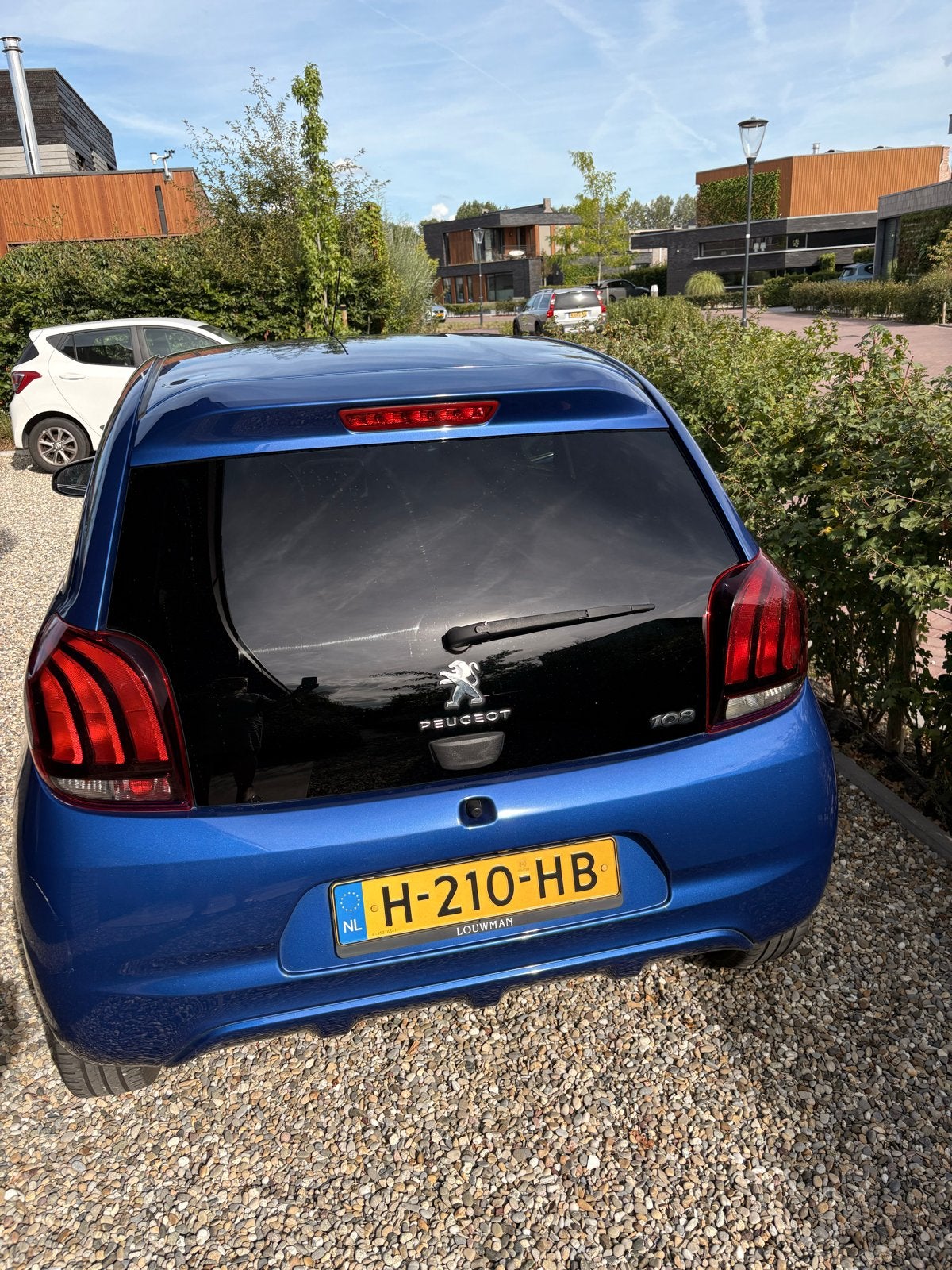 Peugeot 108 1.0 E-vti 72pk 5D 2020 Blauw, Auto's, Voorwielaandrijving, Origineel Nederlands, Handgeschakeld, Particulier
