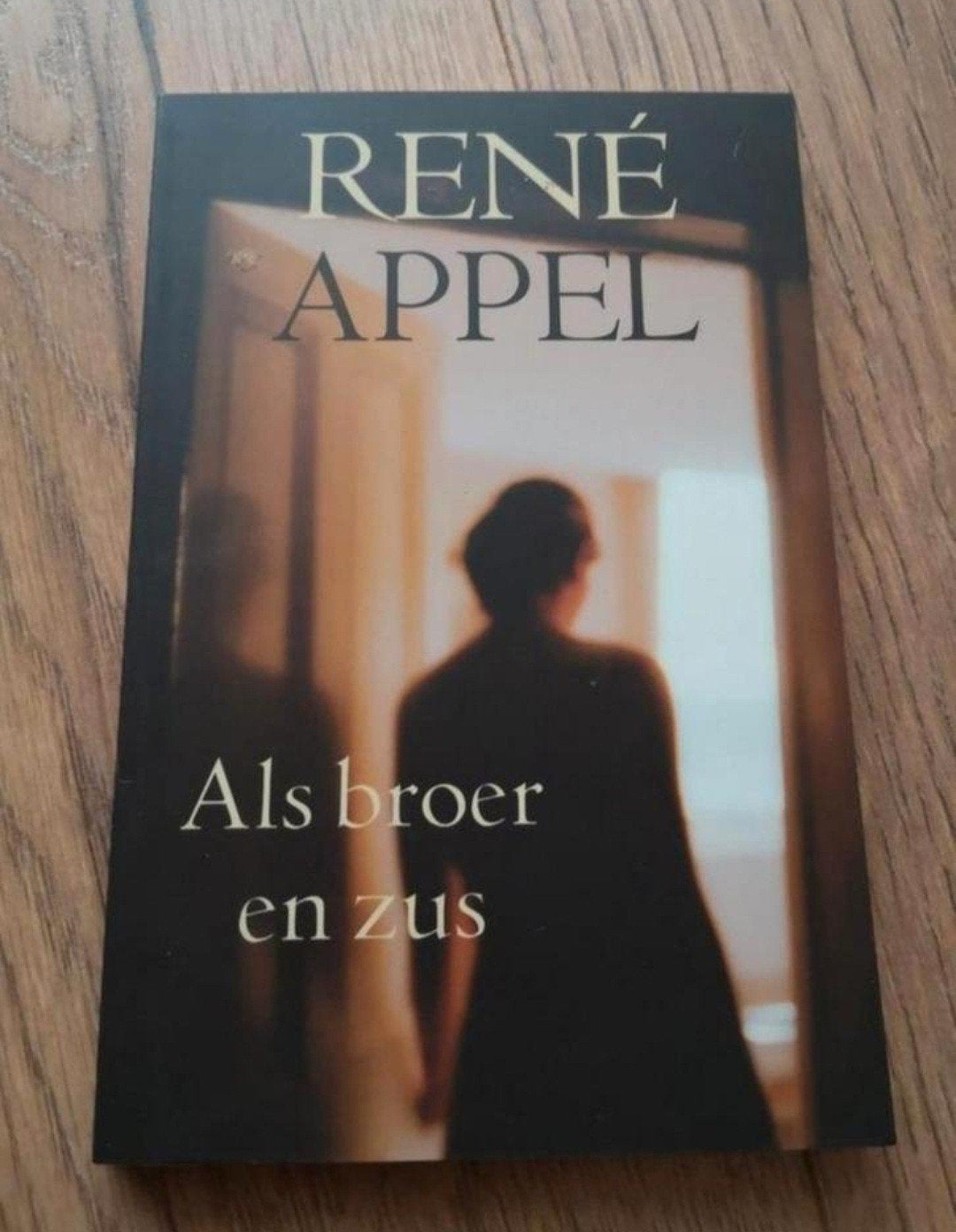René Appel - Als broer en zus, Ophalen of Verzenden, Zo goed als nieuw, Rene Appel