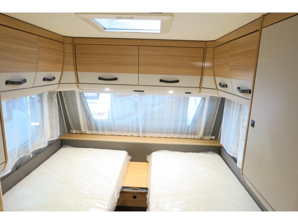 Foto 18 van Dethleffs Summer Edition 460 EL AIRCO+VLOERVERWARMING