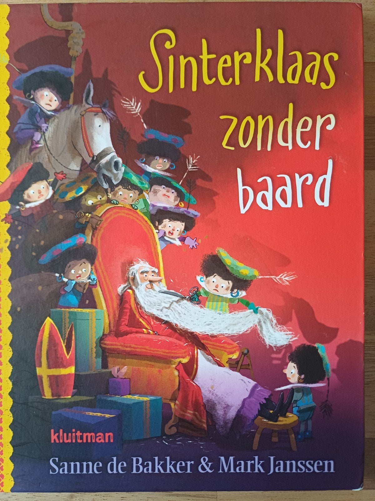 Sinterklaas  zonder baard.  Sanne Bakker., Ophalen of Verzenden, Zo goed als nieuw, Fictie algemeen