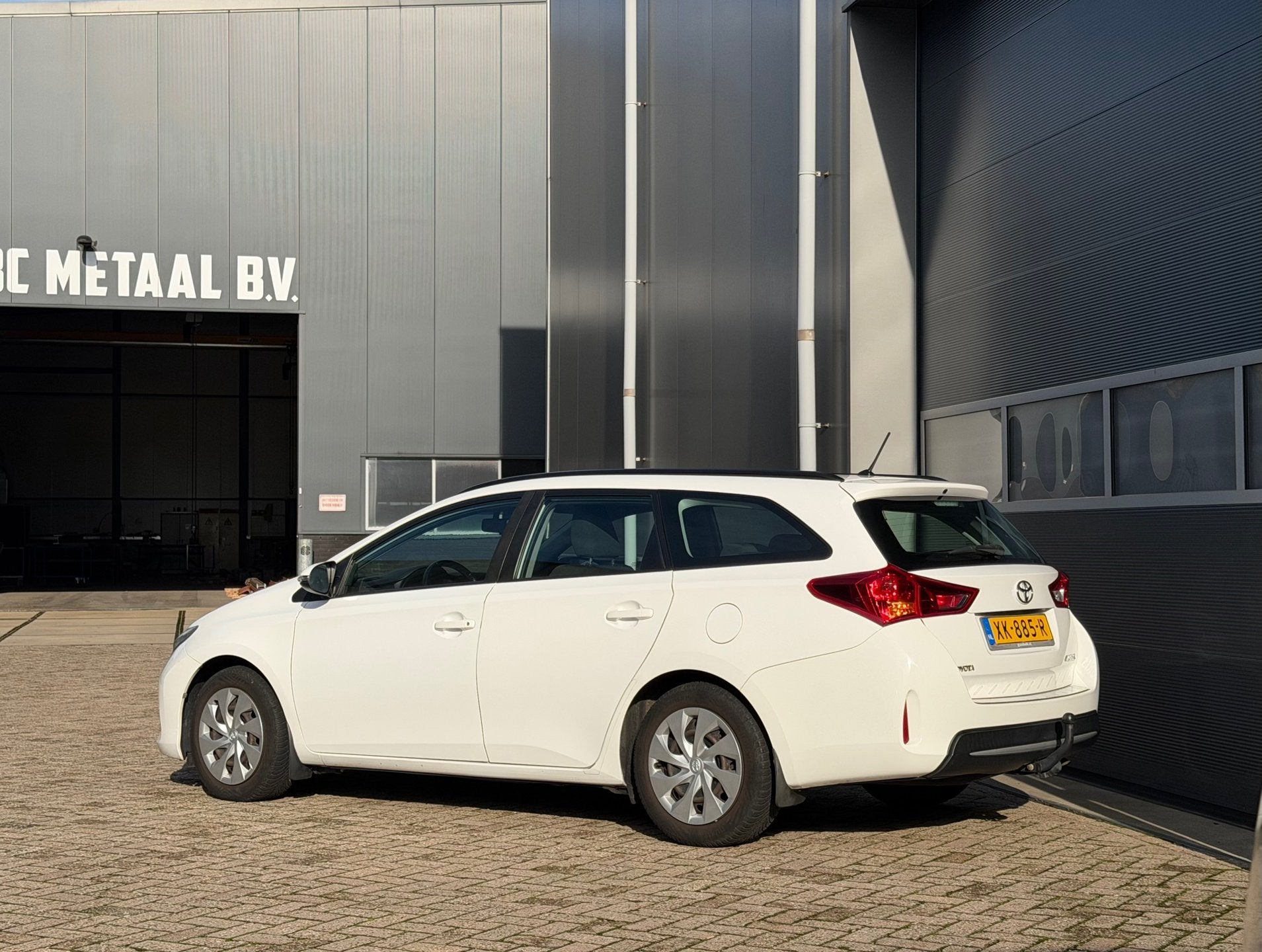 Toyota Auris 1.3 Aspiration bj.2014 Camera|Clima|Trekh|Stoel, Voorwielaandrijving, Euro 5, Gebruikt, Verwarmde buitenspiegels