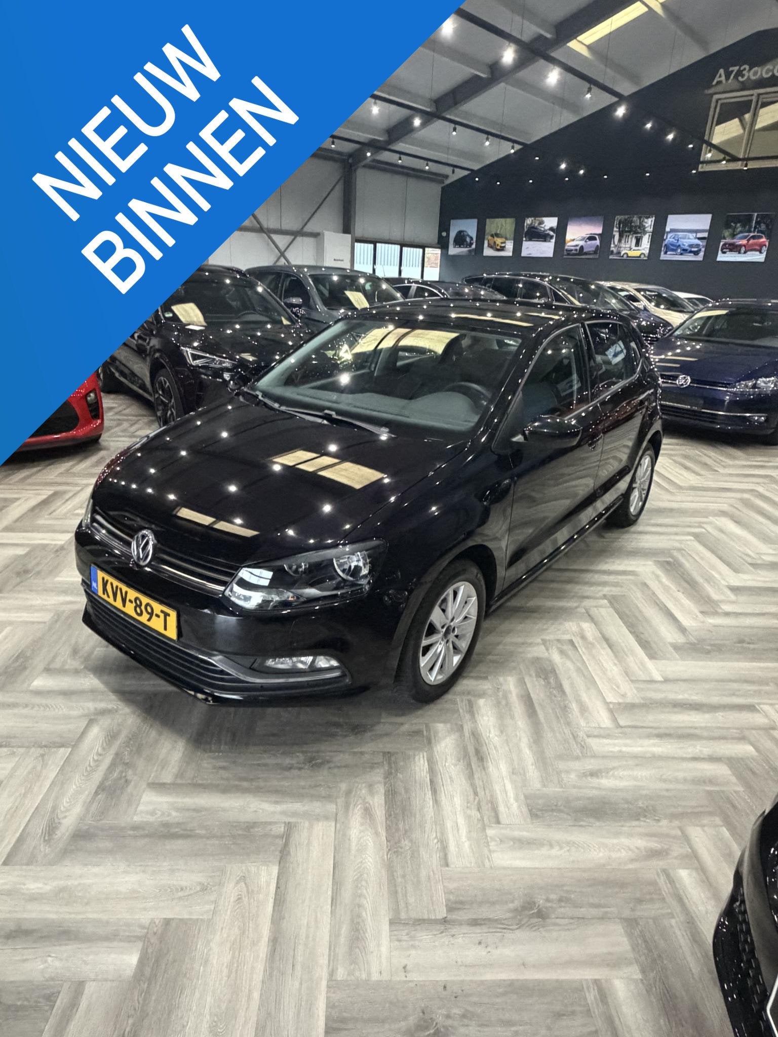 Volkswagen Polo 1.0 Comfortline STOELVERWARMING, Stof, Gebruikt, Euro 6, Zwart