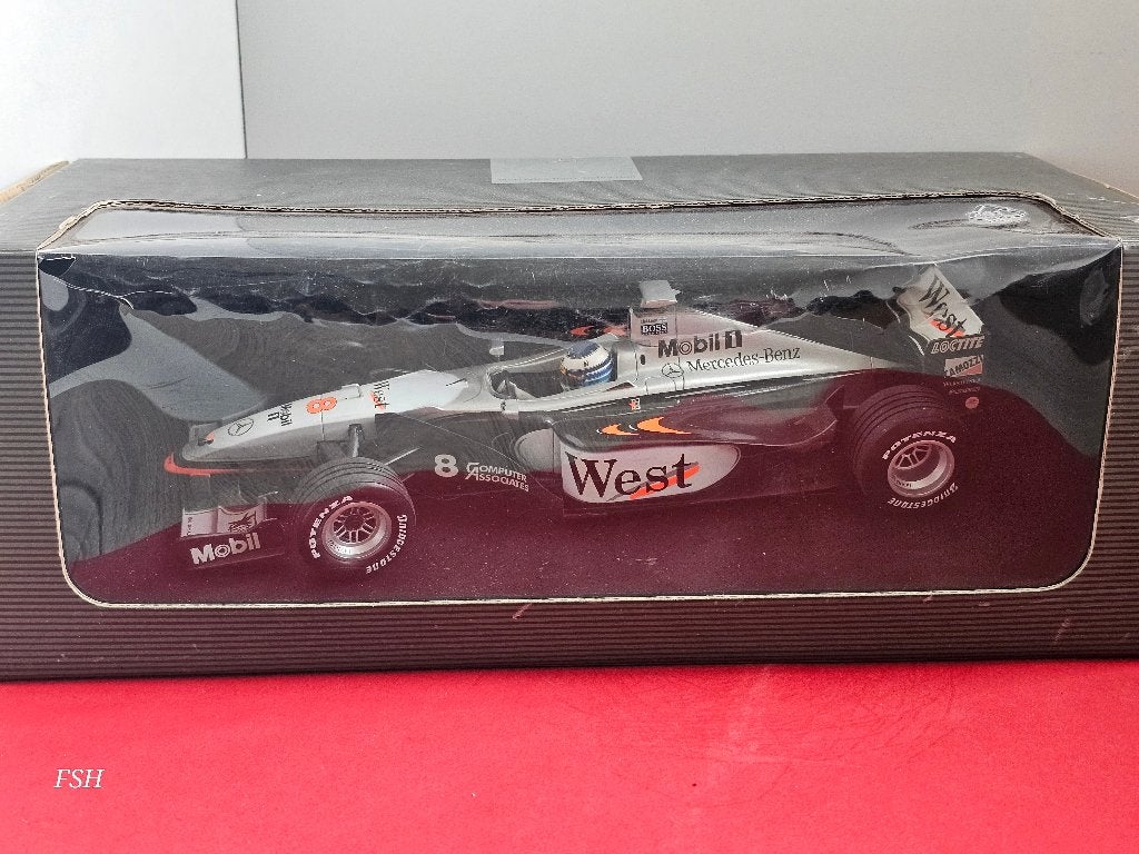 McLaren MP4-13, Mika Hakkinen # 8, WEST. Minichamps., Ophalen of Verzenden, Zo goed als nieuw, Auto, MiniChamps