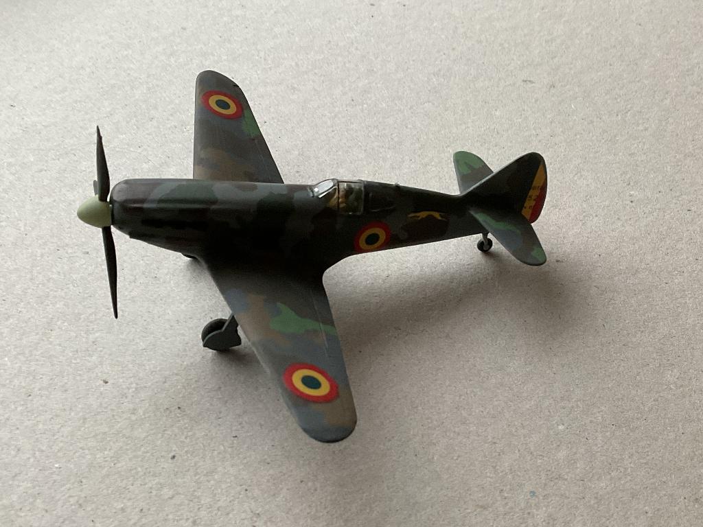 Dewoitine D.520 - 14 cm - Heller, Hobby en Vrije tijd, Modelbouw | Vliegtuigen en Helikopters, 1:72 tot 1:144, Gebruikt, Ophalen of Verzenden