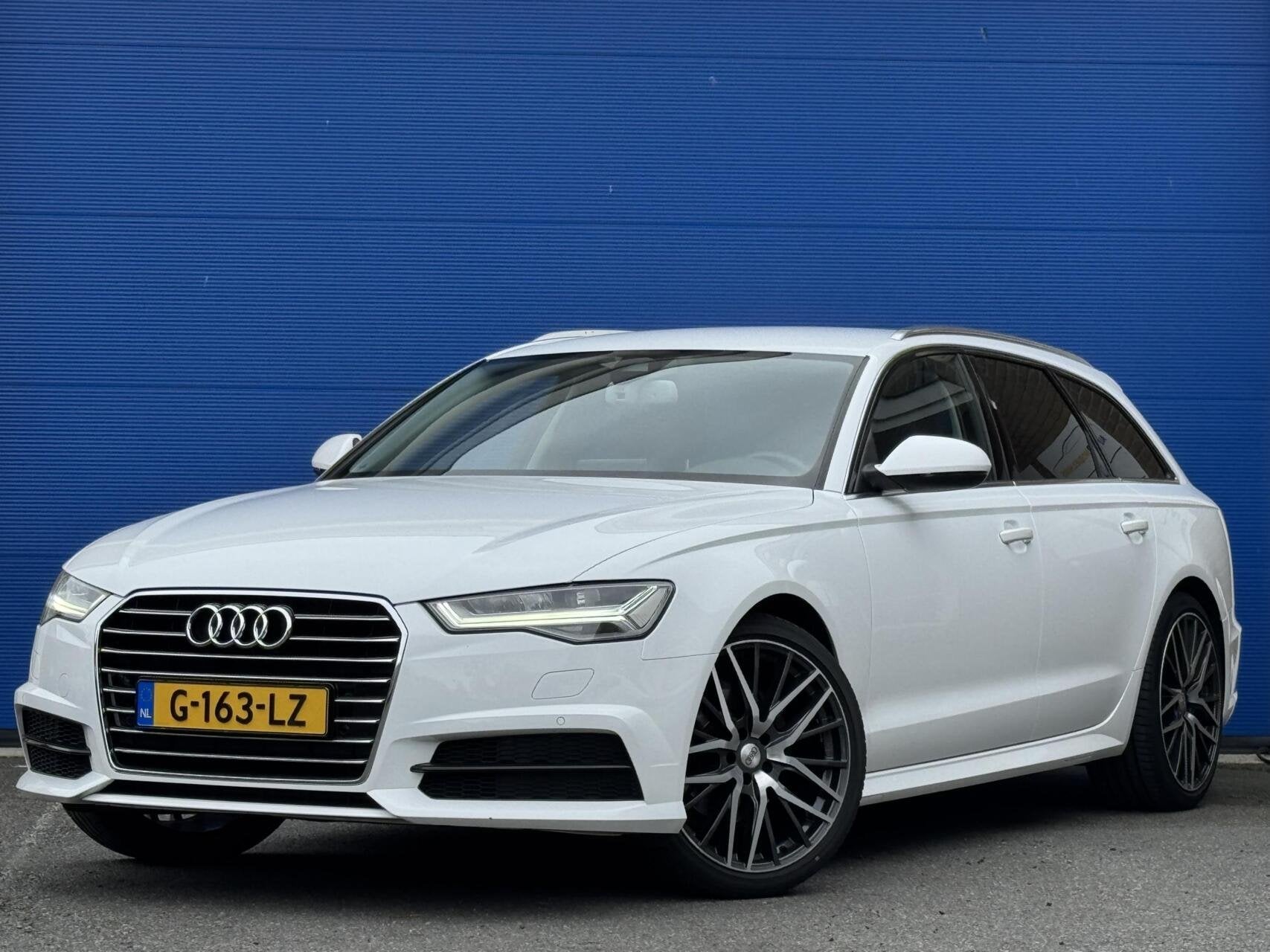 Audi A6 Avant 1.8 TFSI ultra S line Edition | Trekhaak | Sto, Auto's, 93 €/maand, 1700 kg, 750 kg, Leder en Alcantara