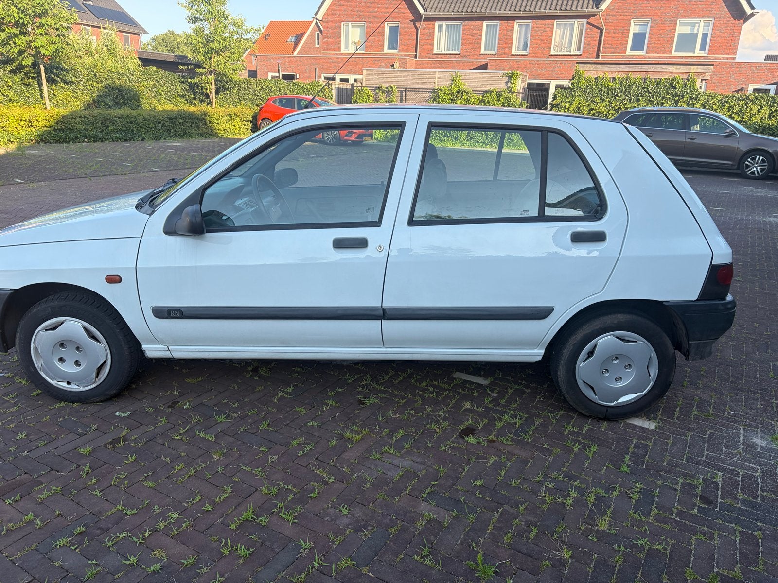 Renault Clio 1.4 RN AUT 1994 Wit, foto 2