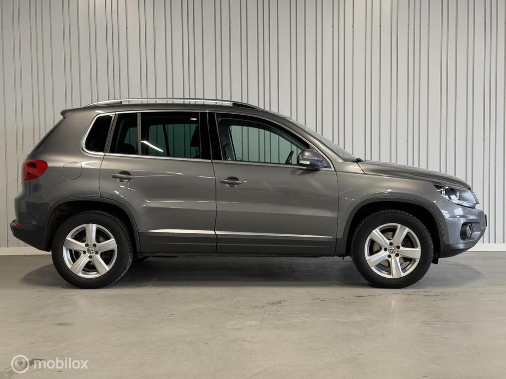 Volkswagen Tiguan 2.0 TSI Sport&Style 4motion R-line Edition, Auto's, Volkswagen, Automaat, Euro 5, Gebruikt, 4 cilinders
