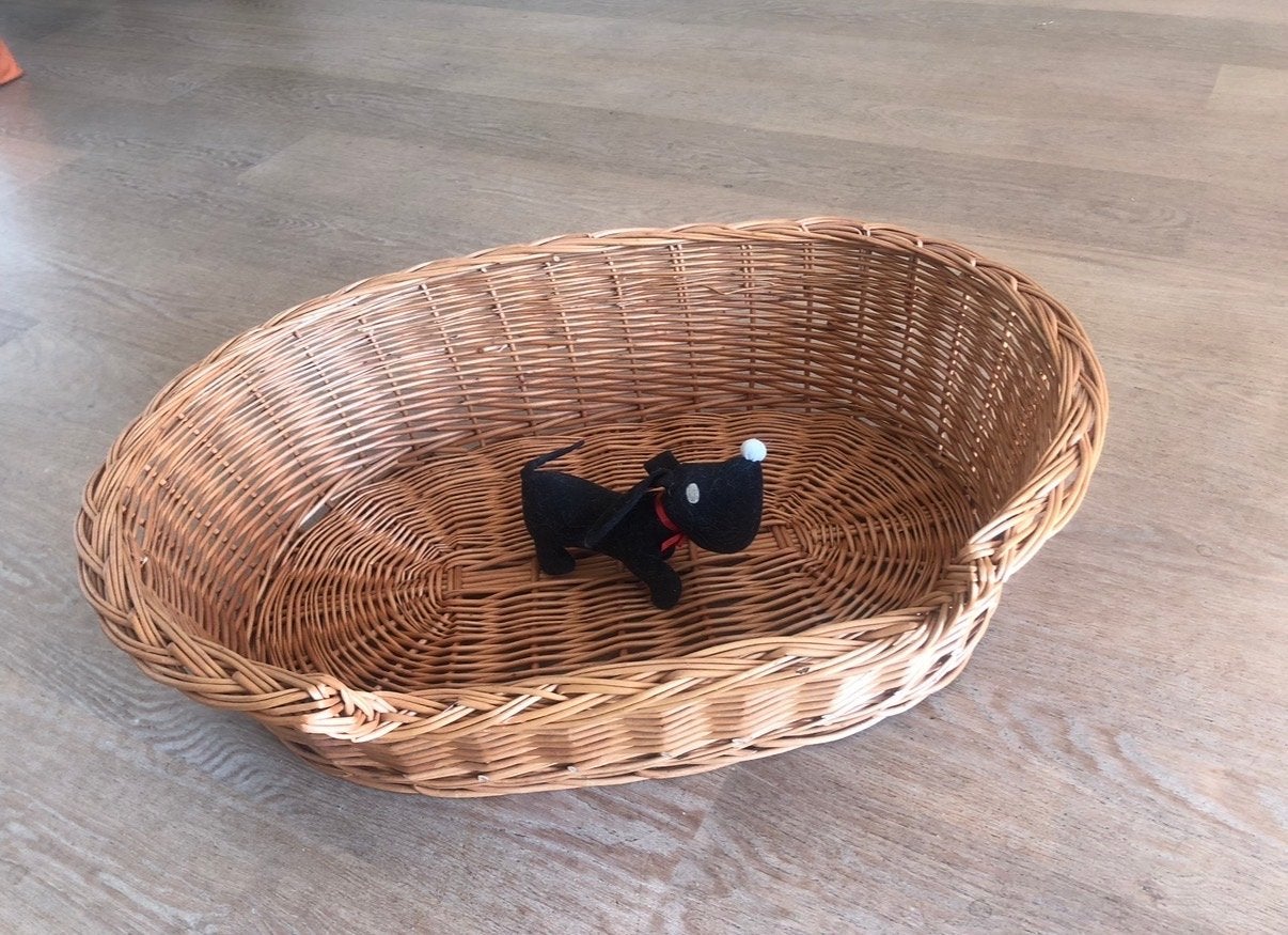 Te koop grote rieten hondenmand, Dieren en Toebehoren, Ophalen, Gebruikt, Riet