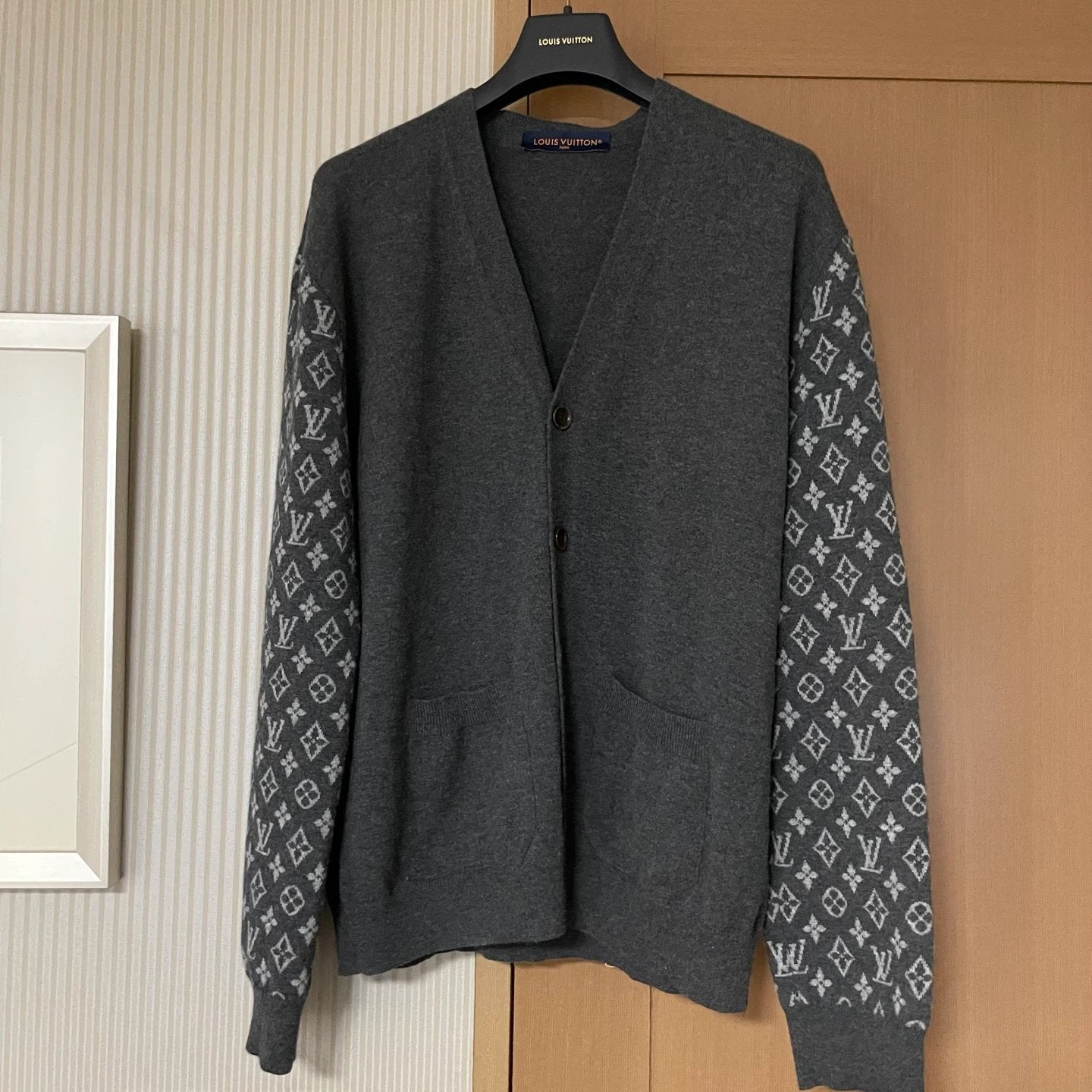 Cardigan / Jasje / Trui Louis Vuitton Monogram, Verzenden, Zo goed als nieuw, Wit