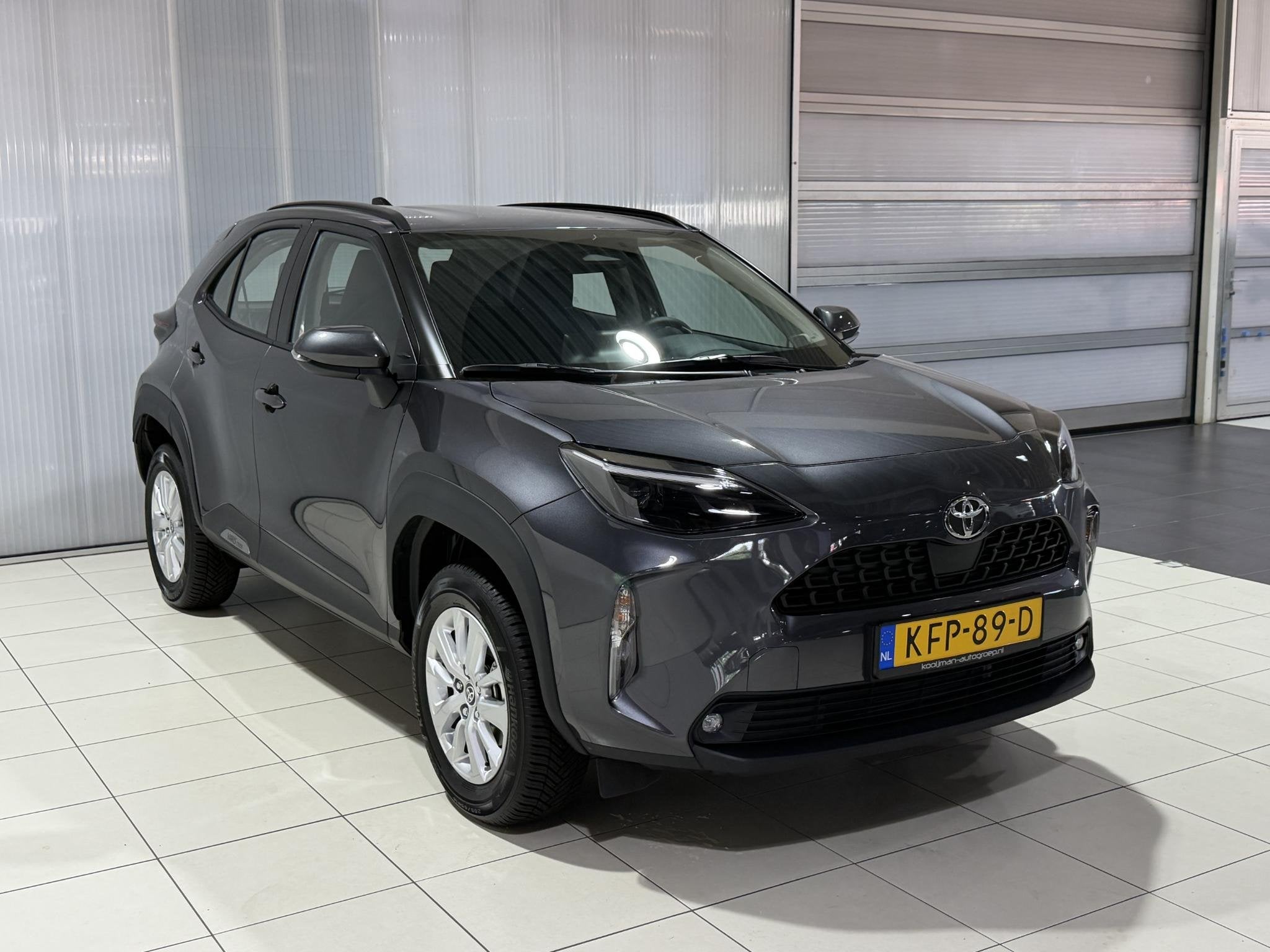 Toyota Yaris Cross 1.5 Hybrid 115 Active Nieuw , Trekhaak me, Stof, Gebruikt, 1165 kg, 116 pk