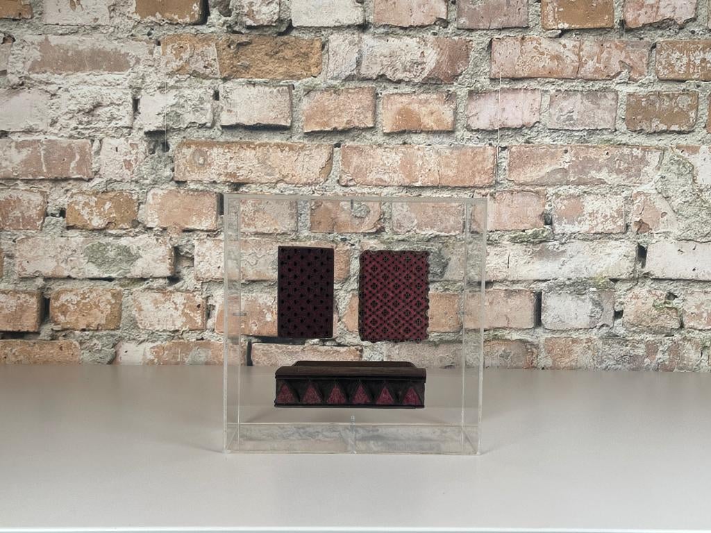 Abstracte Stempelblokken bij TheReSales, Ophalen, Vintage, Zo goed als nieuw, Rood