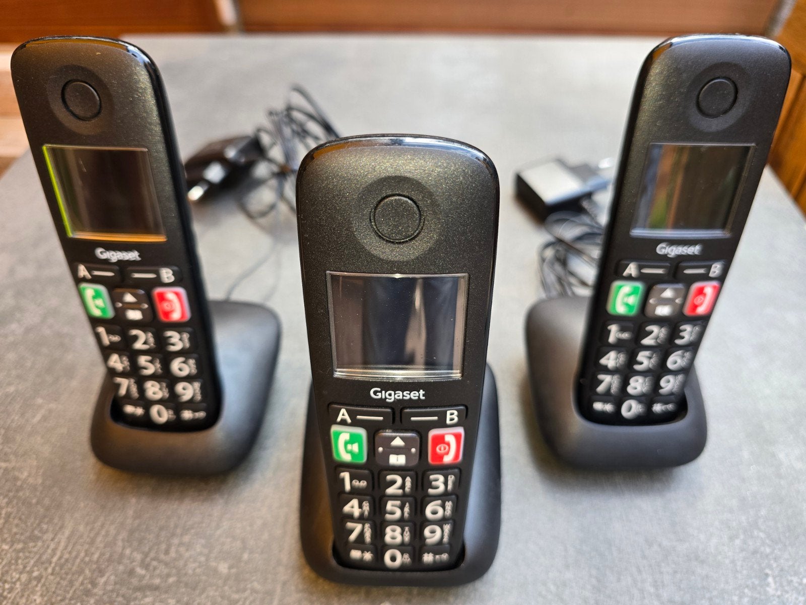 Gigaset E290 Dect Telefoon Set - 3 Handsets, Telecommunicatie, Ophalen of Verzenden, Zo goed als nieuw, 3 handsets