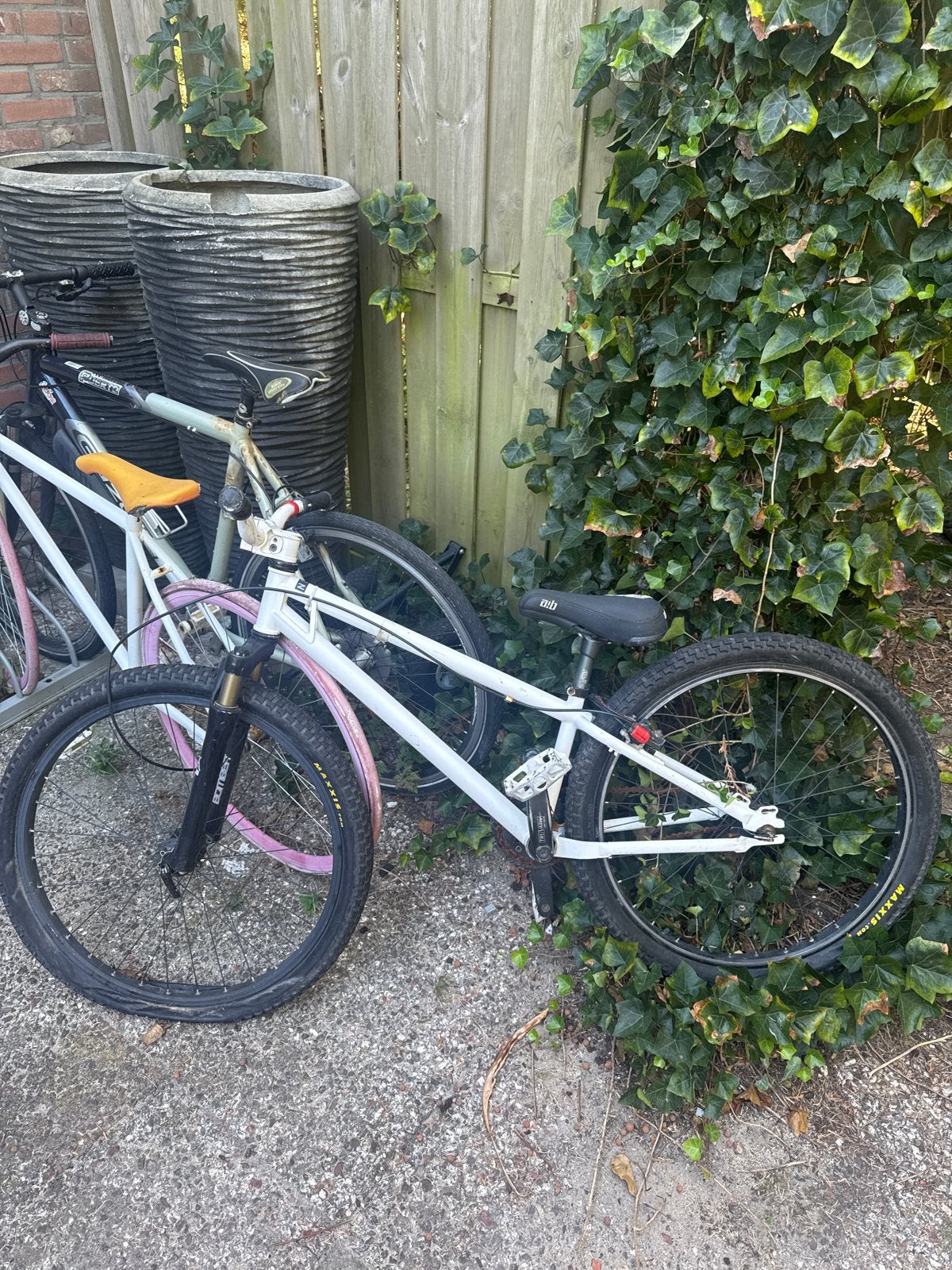 Witte Dirt Jump Fiets, Ophalen, 24 inch of meer, Gebruikt, Aluminium