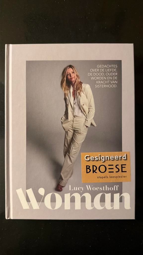 Lucy Woesthoff - Woman (gesigneerd), Boeken, Ophalen of Verzenden, Zo goed als nieuw, Lucy Woesthoff