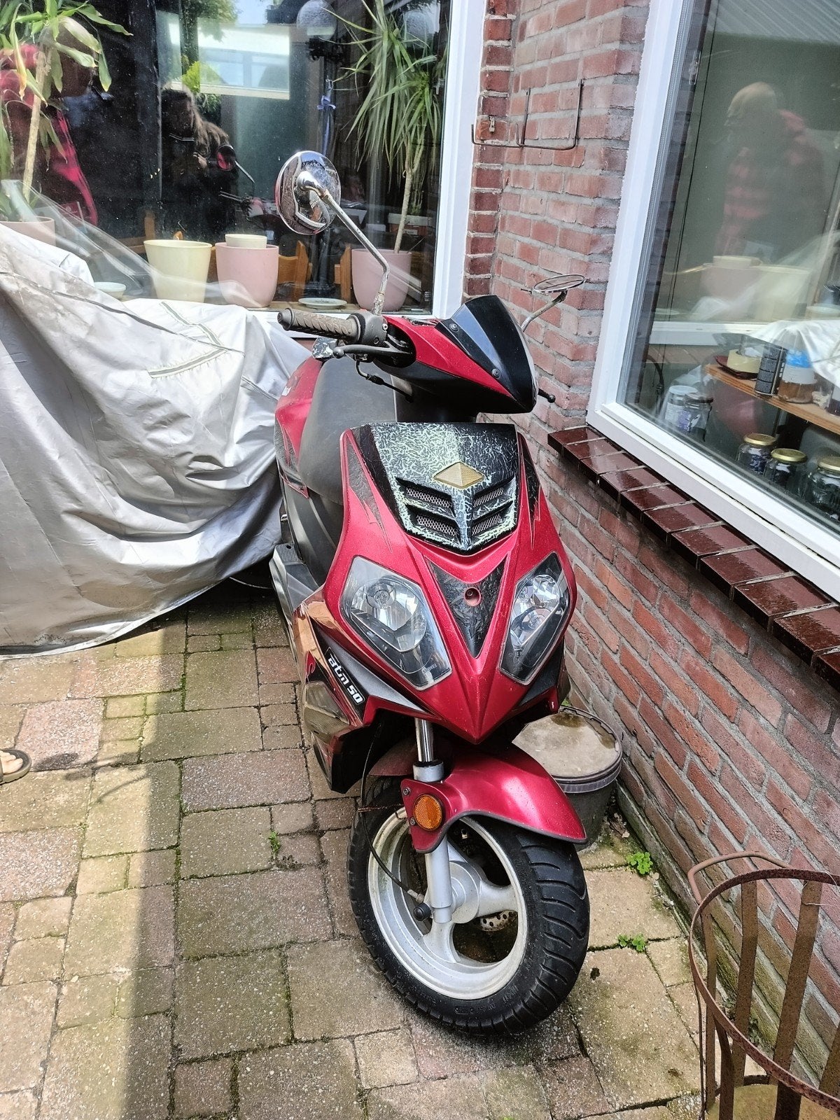 Scooter - Loopt momenteel niet, Fietsen en Brommers, Scooters | Overige merken, Ophalen, Gebruikt, Benzine