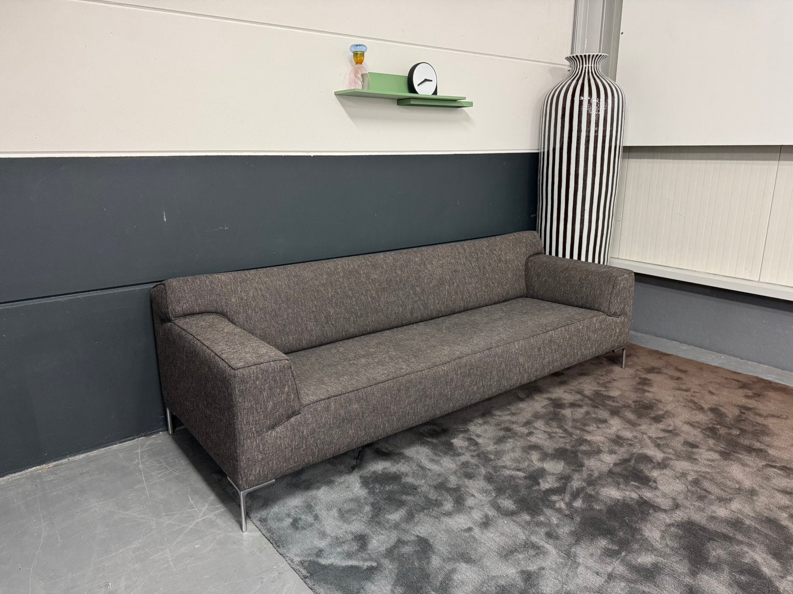 Nieuwstaat Design on Stock Bloq 4-zits | Senna stof, Ophalen, 250 tot 300 cm, Design on Stock, 75 tot 100 cm