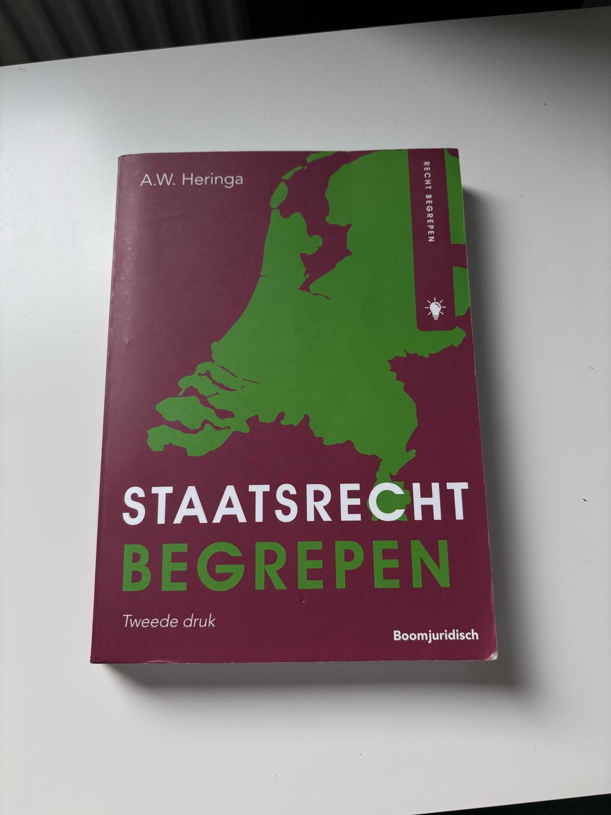 Staatsrecht Begrepen - A.W. Heringa (Tweede druk), Boeken, Ophalen of Verzenden, Gamma, Zo goed als nieuw, HBO