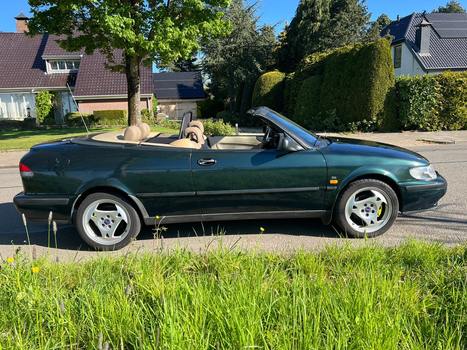 Saab 9-3 2.0 T SE Cabrio 1999 Scarabee Green 185000 km, 730 kg, Beige, 4 cilinders, Cabriolet