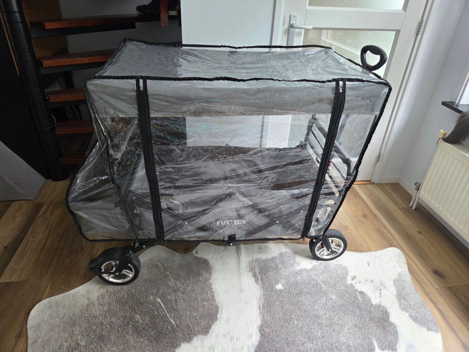 Fuxtec ct-500 bolderkar met regenhoes, Ophalen