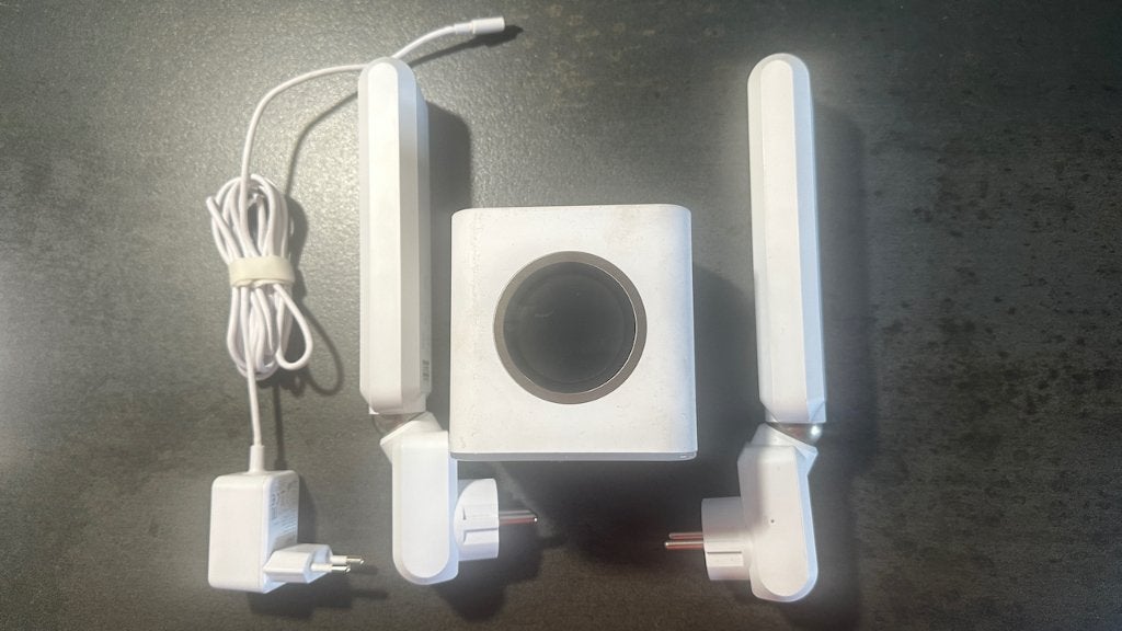 Ubiquiti Amplifi HD router en 2x mesh access point, Ophalen, Gebruikt, Router, Ubiquity