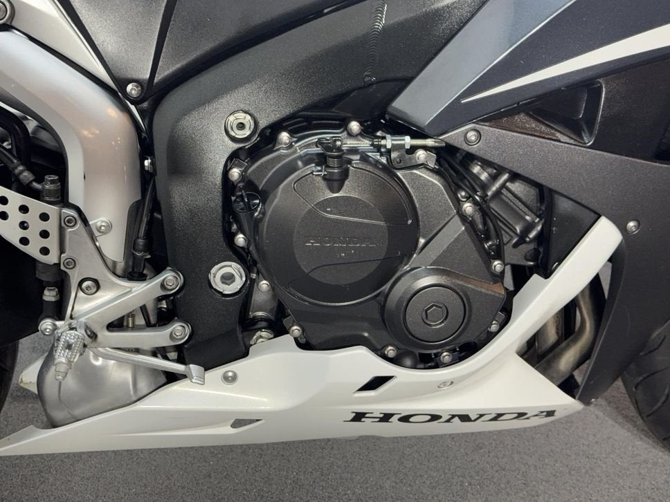 HONDA CBR 600 RR C-ABS (bj 2007), Motoren, Motoren | Honda, HONDA, Bedrijf, Onbekend, Super Sport